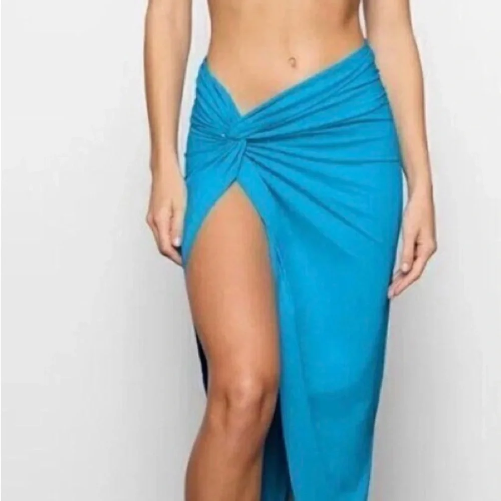 SKIMS Recycled Swim Sarong Skirt Iris Blue Medium NWT!!